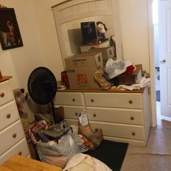 COMPLETE BEDROOM SET