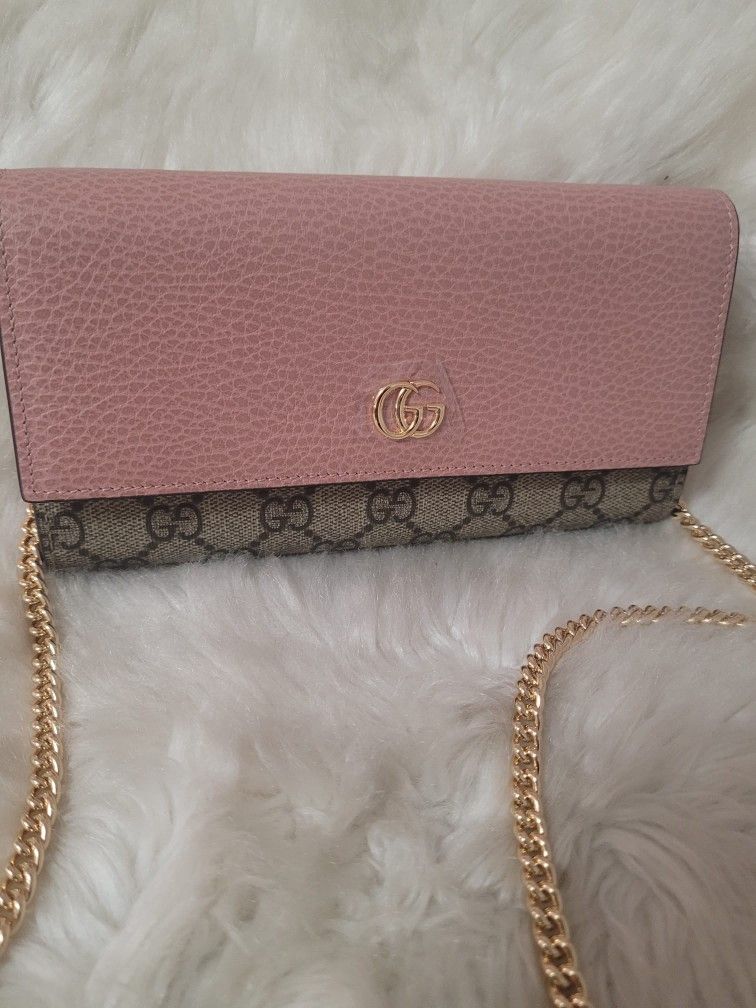 Gucci Women Wallet With Chain