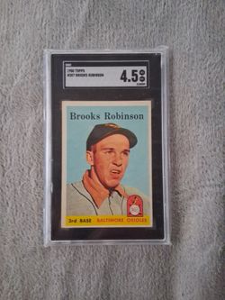 1958 Topps Brooks Robinson, HOF! SGC 4.5 VG-EX+!
