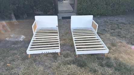 Toddler beds with mattress