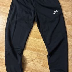 Girls Nike Joggers NEW