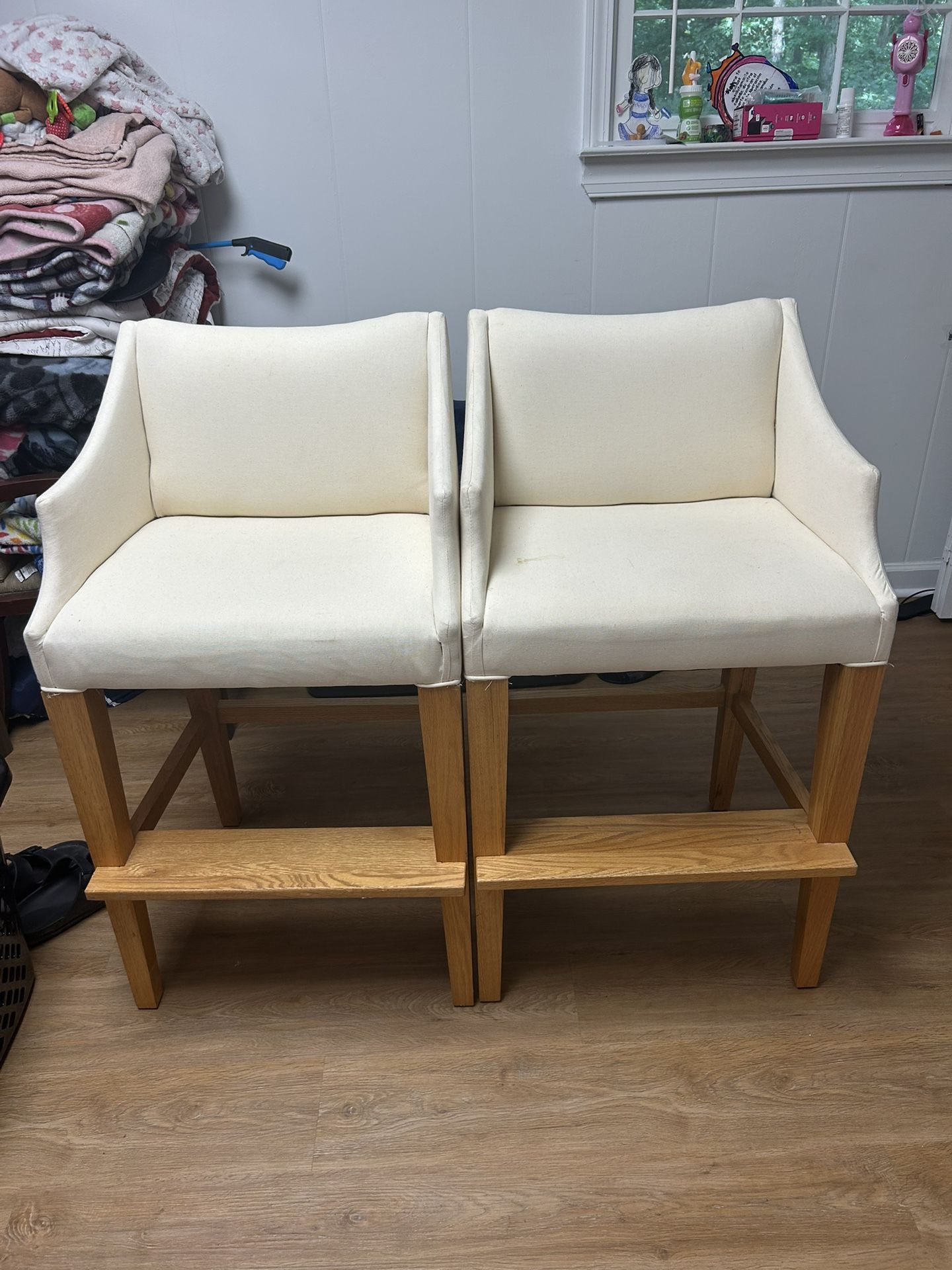 Counter Chair