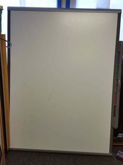 SMART Board SB680 77" Interactive Whiteboard.