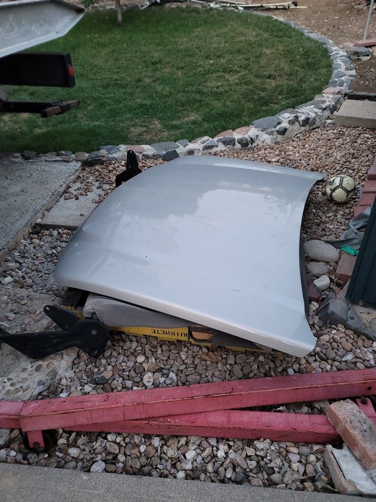 2007 Silverado Hood