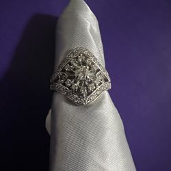 14K White Gold  - Vintage Diamond Ring