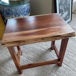 Live edge end table (new)