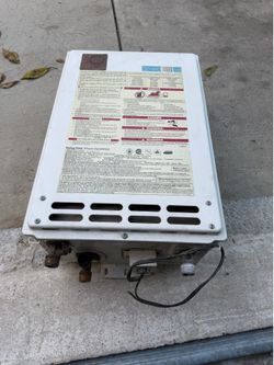 Takagi Gas Tankless Water Heater for Outside