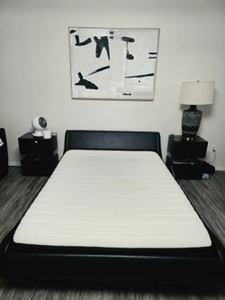 Queen bed