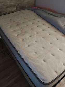Full Size Bed