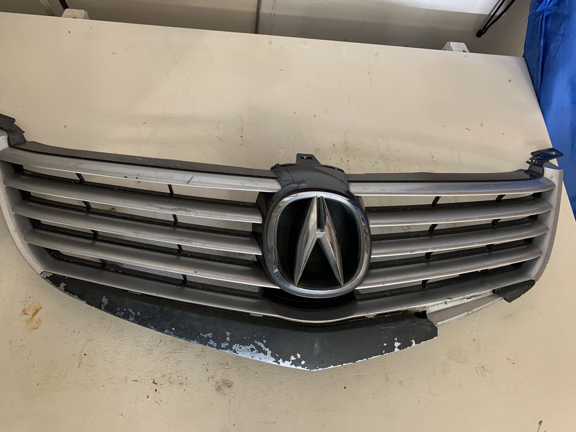 2005-2008 Acura RL Front Grille