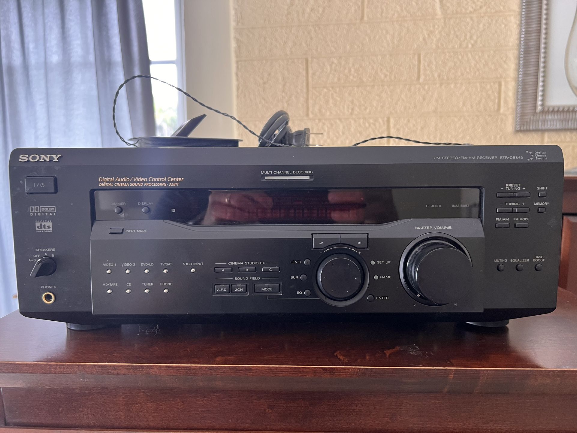 Sony STR-DE845 AV Receiver