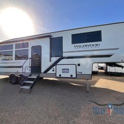 2024 Forest River Wildwood Heritage Glen 320VIEW