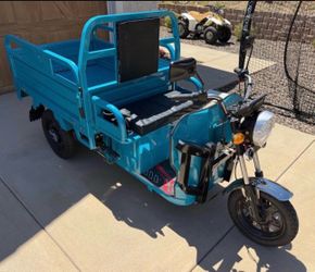 Electric Cargo Tricycle Truck with Loading Car Hopper
