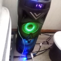 Zizo Bluetooth Speaker 