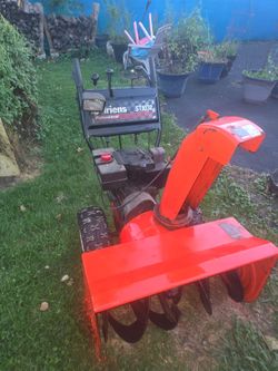 Ariens Professional ST1032 32” Snowblower