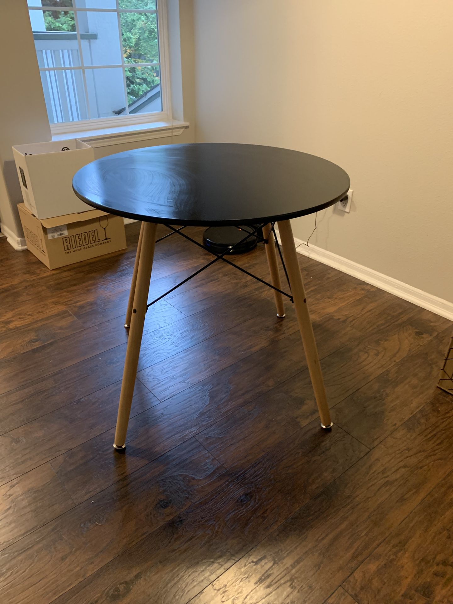 Kitchen/Entry Table