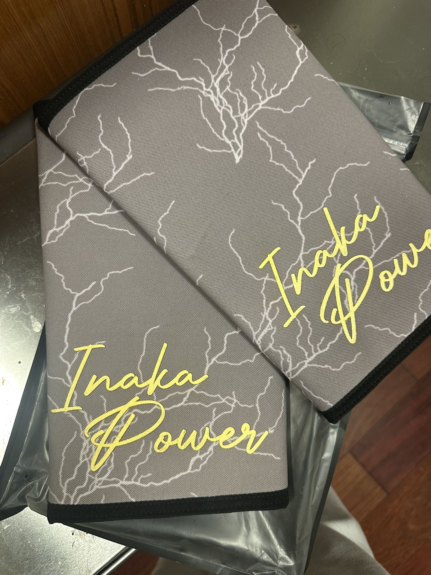 Inaka Power Knee Sleeve