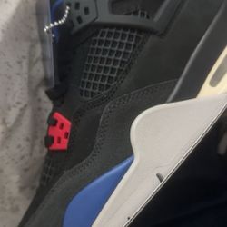 Jordan 4 Retro Rare Air 6.5 Boys