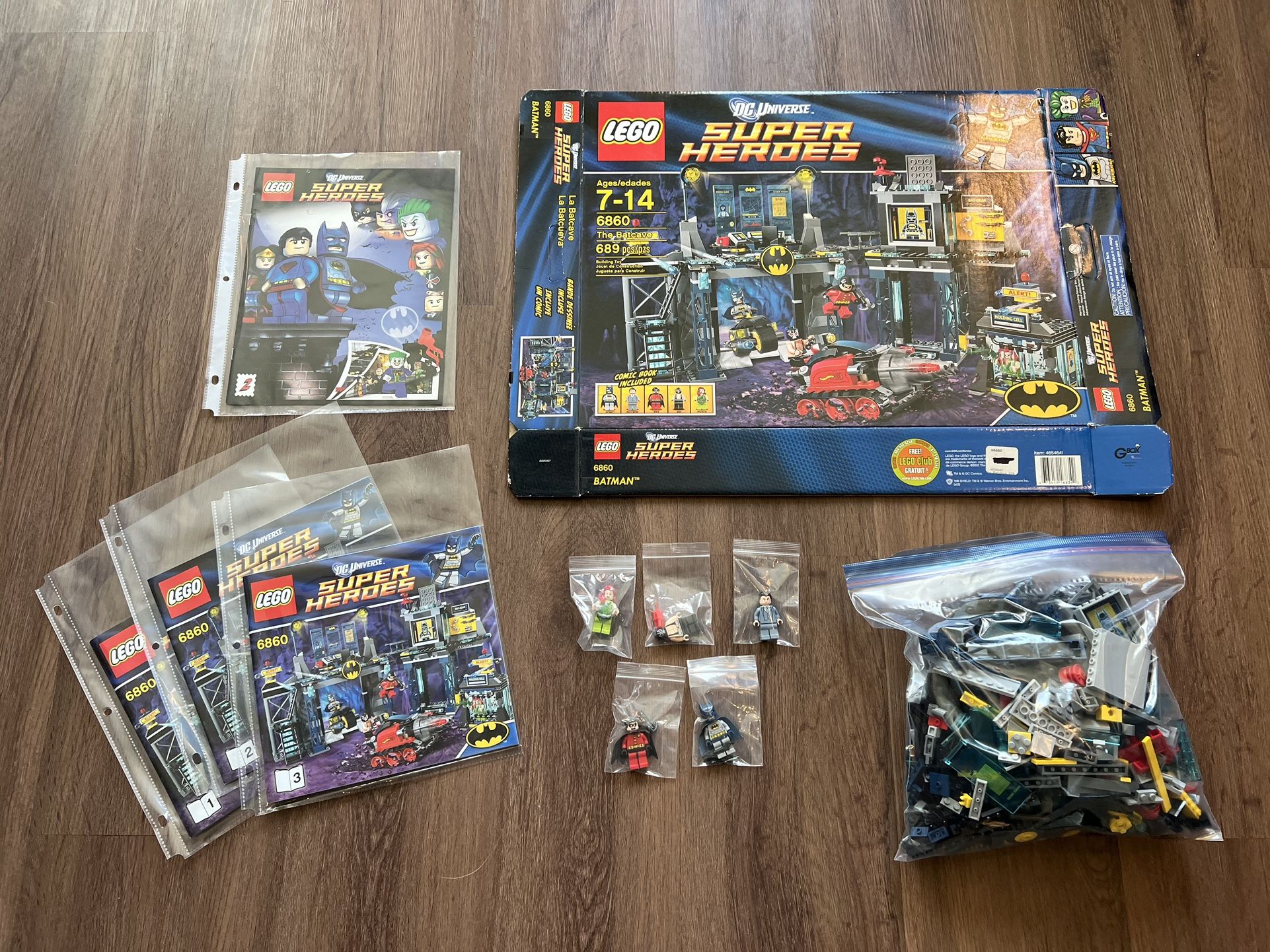  LEGO Super Heroes The Batcave 6860 : Toys & Games