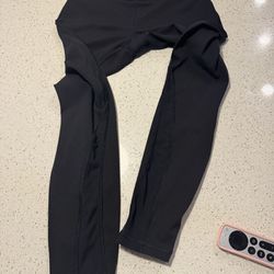 Women’s Black Leggings Size 6 High Waist Stretch Small Mesh Panel A