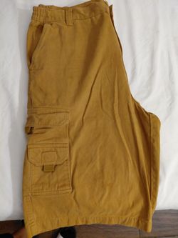 Men's Tan Cargo Shorts size 38