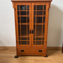 Curio cabinet