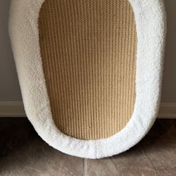 New Cozy Cat Bed & Scratch Pad-23x15
