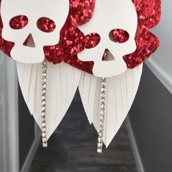 New Handmade Earrings.  Halloween Spooky Skull 💀 
