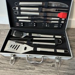 BBQ Grill Tool Set 18 Piece with Case