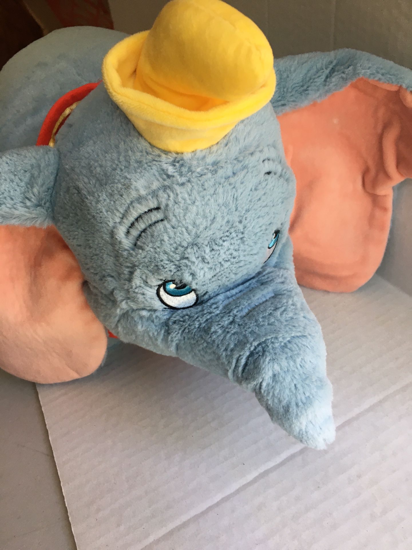 Disney’s Dumbo Pillow Pet Stuffed animal Plush