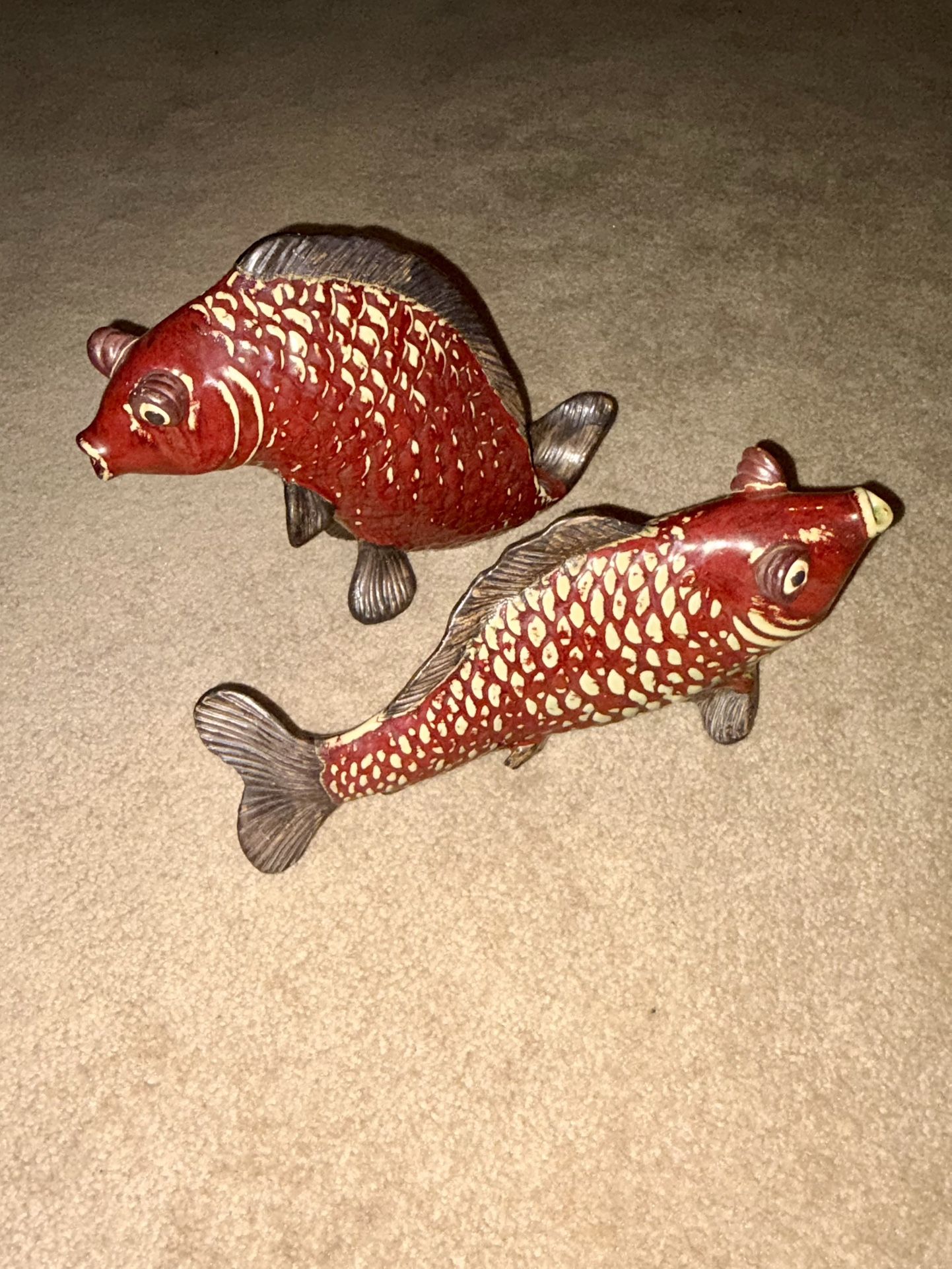 2 Red Fish Decor