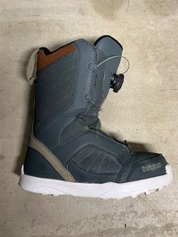Thirty-Two Kids BOA snowboard boots - Sz 4