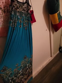 Woman's Dress