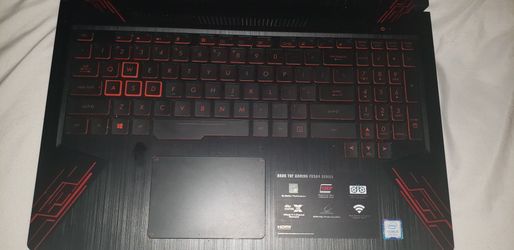Asus gaming laptop fx5p4 1TB 