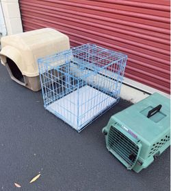 Pet kennels