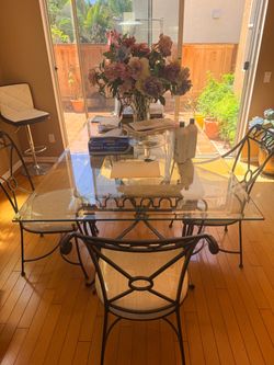 Dining table