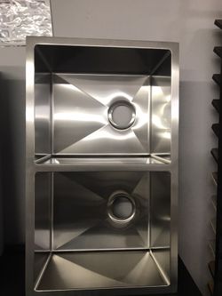 Kitchen stainless steel sinks