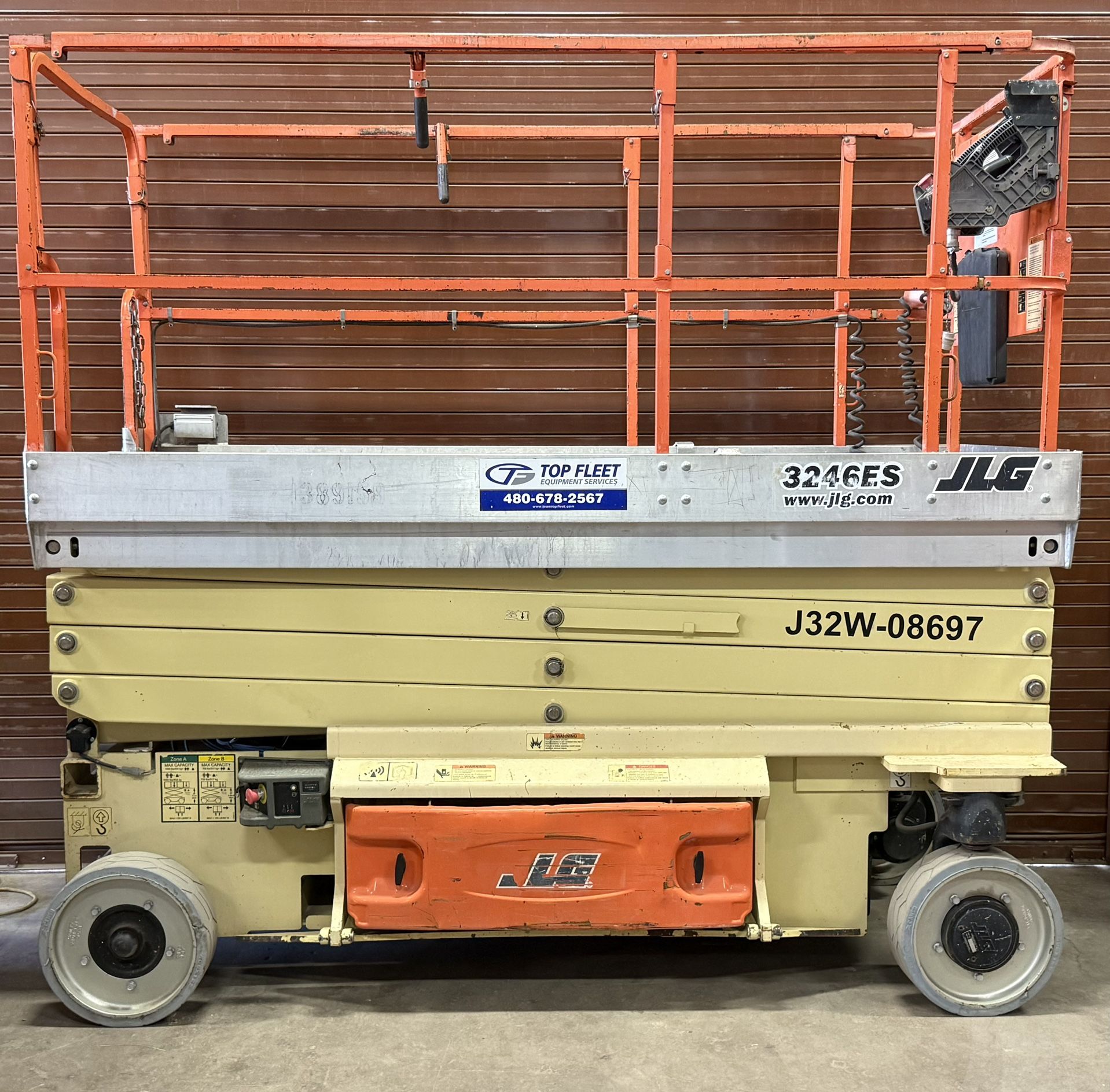 JLG 32’ Foot Scissor Lift