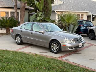 Mercedes E(contact info removed)