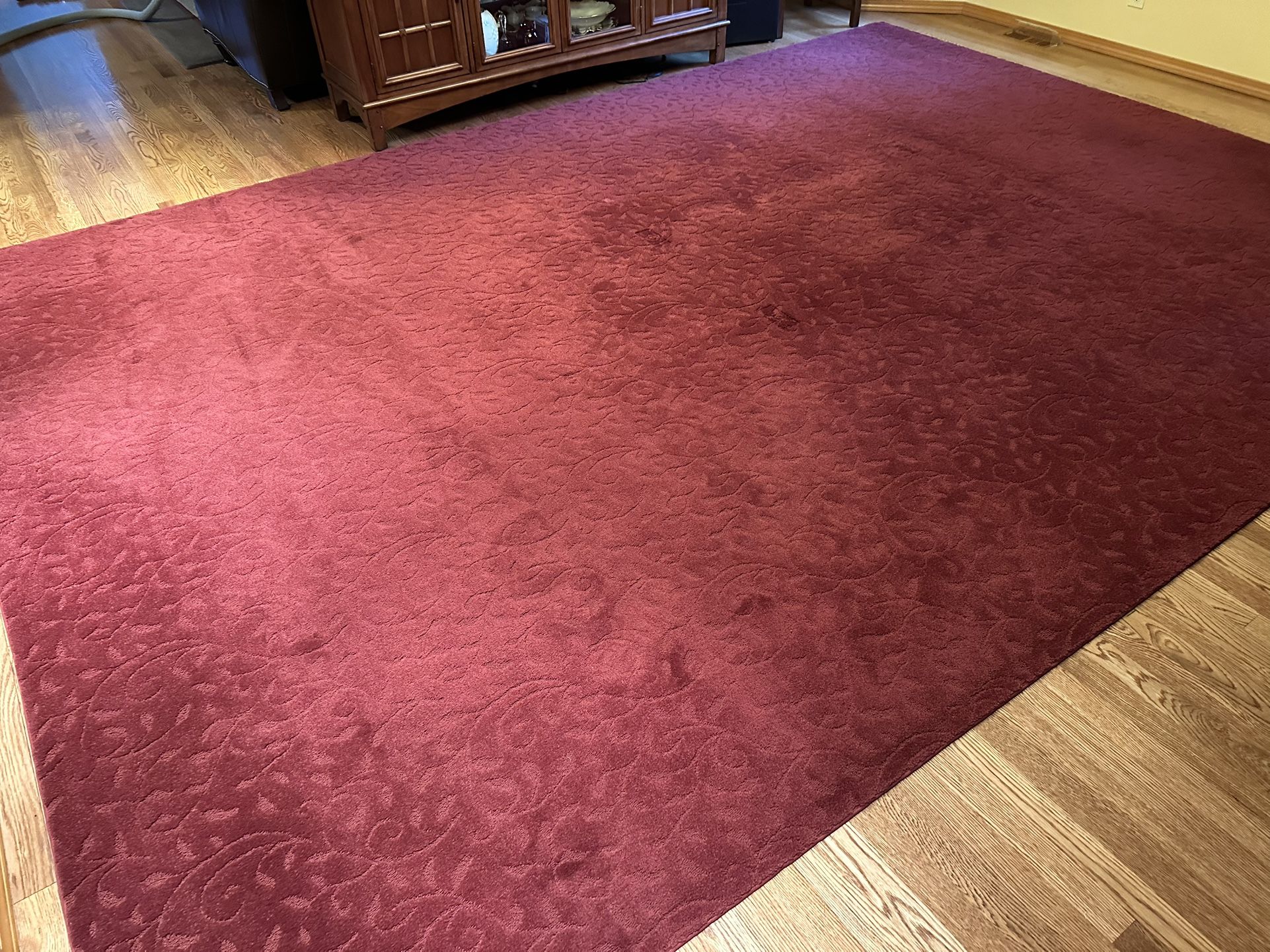 Free area rug 
