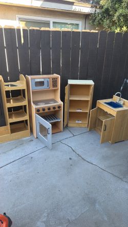 Kids kitchen