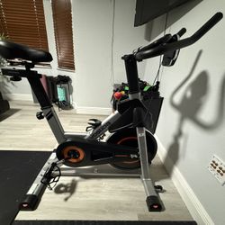 YOSUDA Magnetic Indoor Exercise Bike – Pristine Condition