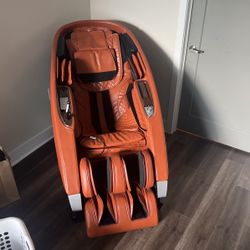 Human Touch Super Novo Massage Chair