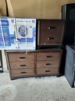 Queen size bed set