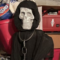 Halloween Skeleton Decorations