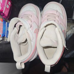 8c Nike Used Normal Wear