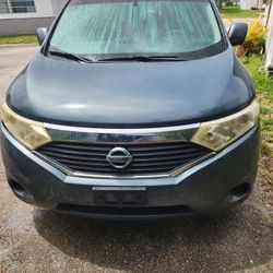 2012 Nissan Quest