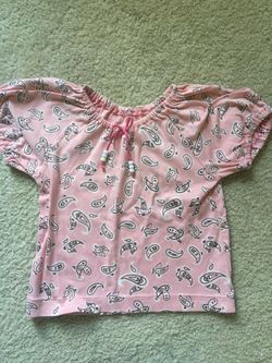EUC feather T-shirt size 4T