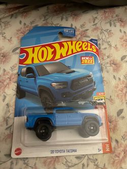 Hot Wheels 2020 Toyota Tacoma Die-Cast