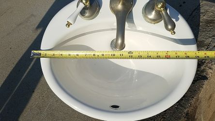 Cast iron sink